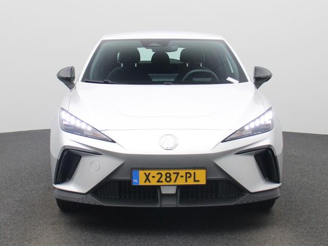 MG 4 MG4 Electric Standard 51 kWh | Climate Control / ECC | Licht metalen velgen 17 inch | Navigatie | LED koplampen | Park Distance Control achter |