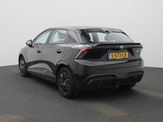 MG 4 MG4 Electric Standard 51 kWh | Climate Control / ECC | Trekhaak afneembaar | Cruise control | LED koplampen | Park Distance Control achter | Zwarte hemel |