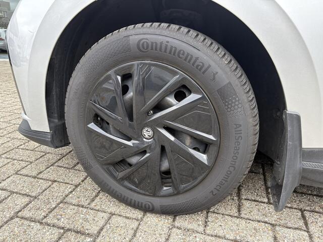 MG 4 MG4 Electric Standard 51 kWh | Apple carplay/Android auto | Parkeersensoren