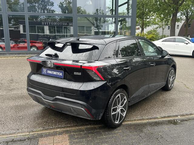 MG 4 MG Electric luxury SOH 97%|360 CAMERA| 7 JAAR MG GARANTIE T/M 02-2031| ELEK. STOEL| DODE HOEK SENSOR| STOEL + STUURVERWARMING| ADAPTIVE CRUISE CONTROL