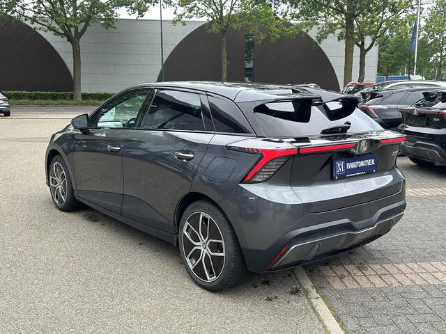 MG 4 MG4 Electric Luxury 64 kWh SOH 97% |360 CAMERA| 7 JAAR MG GARANTIE T/M 02-2031| ELEK. STOEL| DODE HOEK SENSOR| STOEL + STUURVERWARMING| ADAPTIVE CRUISE CONTROL