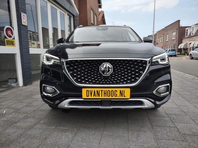 MG EHS LUXURY PHEV