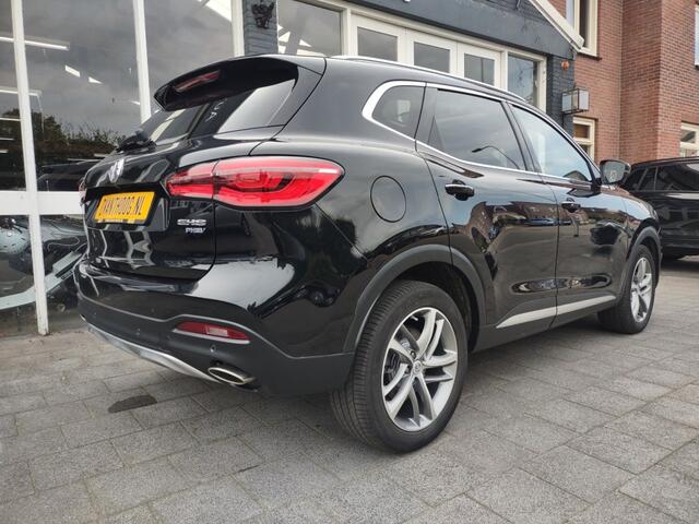 MG EHS LUXURY PHEV