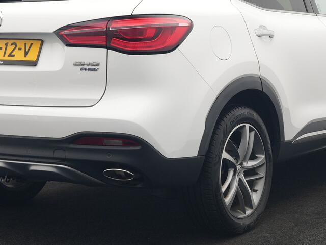 MG EHS 1.5 TGDI Luxury Plug In Hybrid 258pk PHEV | Panodak | 360 Camera | Adaptive Cruise | Lederen Sportstoelen Verwarmd | Blis | Apple Carplay | Keyless | Sfeerverlichting | Navigatie | Virtual | DAB+ |