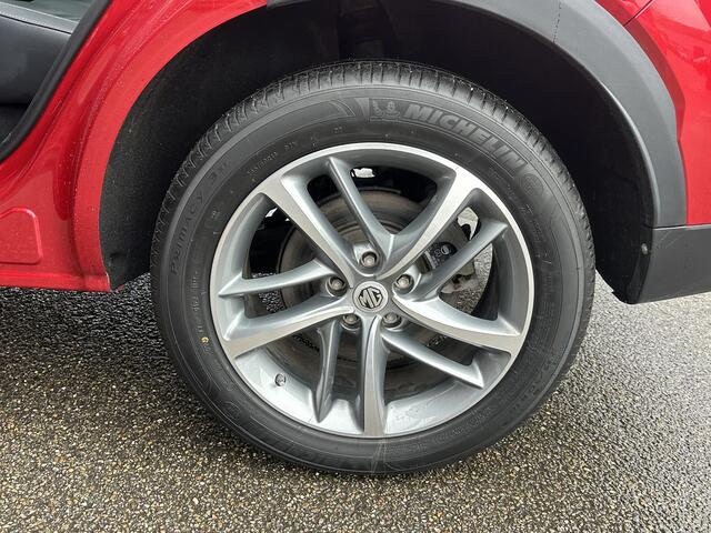 MG EHS 1.5 TGDI Luxury PHEV | MEGA COMPLEET! | COMPLETE HISTORIE AANWEZIG | FABRIEKSGARANTIE T/M 03-2030 | 52km WLTP ELECTR RIJBEREIK, TOTAAL RIJBEREIK TOT 1.000km! |