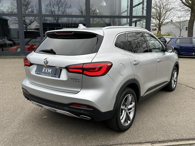 MG EHS 1.5 TGDI Luxury PHEV | MEGA COMPLEET! | TREKHAAK | COMPLETE HISTORIE AANWEZIG | FABRIEKSGARANTIE T/M 11-2030 | 52km WLTP ELECTR RIJBEREIK, TOTAAL RIJBEREIK TOT 1.000km!