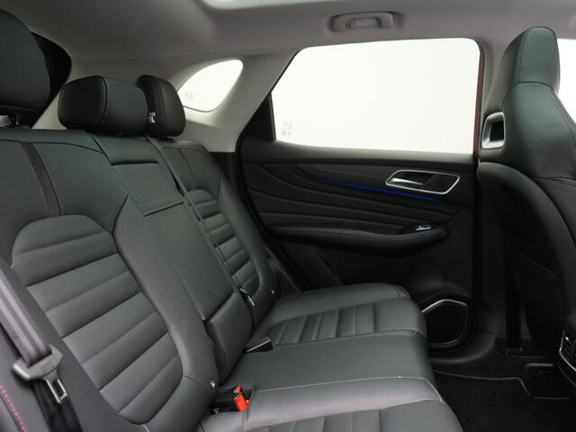 MG EHS 1.5 TGDI Luxury PHEV 258pk Dealer O.H | Trekhaak | Panodak | 360 Camera | Adaptive Cruise | Lederen Sportstoelen Verwarmd | Keyless | Pilot Assist | Blis | Apple Carplay | Virtual | Navigatie | DAB+ | Plug In Hybrid |