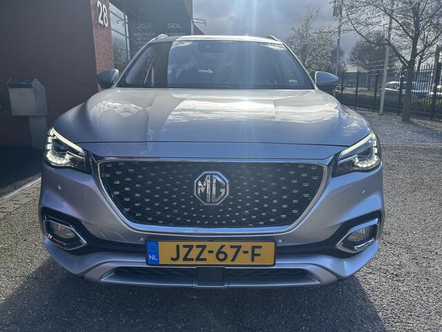 MG EHS 1.5 TGDI Luxury // SCHUIF-KANTELDAK // 360 CAMERA // ADAPT. CRUISE // ELEK.STOELEN+KLEP // DODEHOEK // KEYLESS