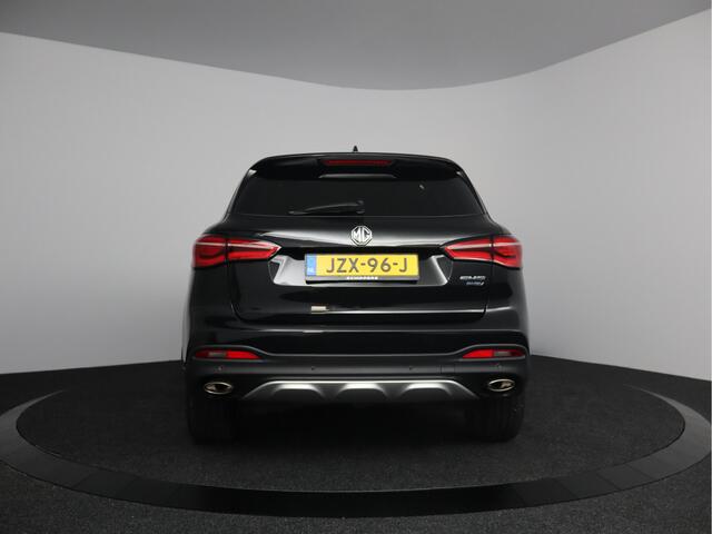 MG EHS 1.5 TGDI Luxury