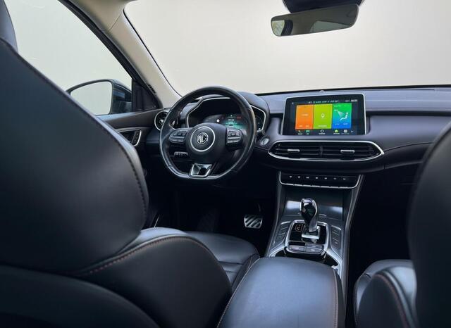 MG EHS 1.5 TGDI Luxury leer pano 360