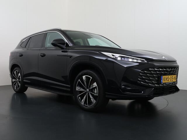 MG MG HS PHEV 1.5 Luxury PLUG-IN HYBRIDE | 272 PK | NIEUWE AUTO | >1.000 KM TOTAAL BEREIK | 1E REGISTRATIE 03-2026 | 360° CAMERA | ELEKTRISCHE ACHTERKLEP | 7 JAAR MG GARANTIE T/M 2033 | APPLE CARPLAY | ANDROID AUTO | STOELVERWARMING | FULL LED | ELEKTRISCHE STOELEN