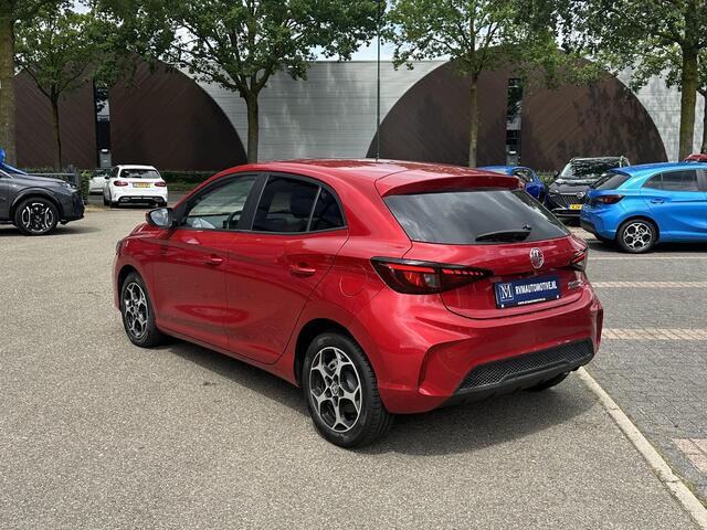 MG MG3 Hybrid+ 1.5 Hybrid+ Luxury 7 JAAR MG FABRIEKS GARANTIE TM 02-2032 | STOEL + STUURVERWARMING | 360 CAMERA | ADAP. CRUISE | DODE HOEK | KEYLESS | APPLE CARPLAY |