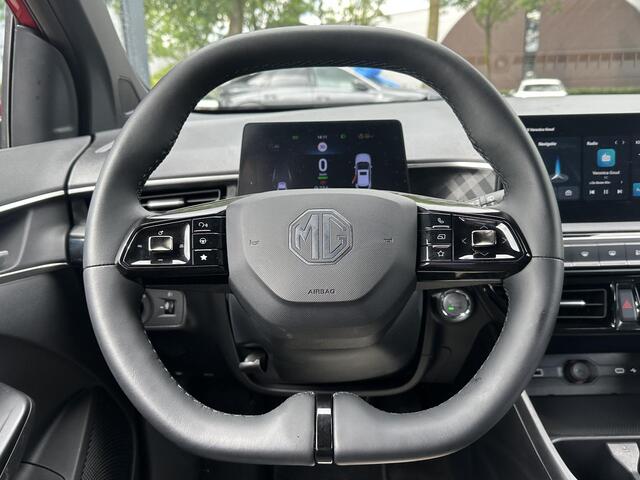 MG MG3 Hybrid+ 1.5 Hybrid+ Luxury 7 JAAR MG FABRIEKS GARANTIE TM 02-2032 | STOEL + STUURVERWARMING | 360 CAMERA | ADAP. CRUISE | DODE HOEK | KEYLESS | APPLE CARPLAY |