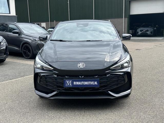 MG MG3 Hybrid+ 1.5 Hybrid+ Luxury 7 JAAR MG FABRIEKS GARANTIE TM 02-2032 | STOEL + STUURVERWARMING | 360 CAMERA | ADAP. CRUISE | DODE HOEK | KEYLESS | APPLE CARPLAY |