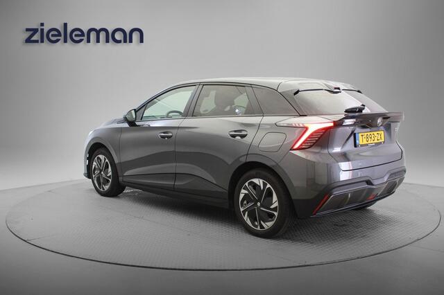 MG Mg4 Long Range Comfort 64 kWh Fase 3 - WLTP 450 KM, Carplay, Navi, Cruise