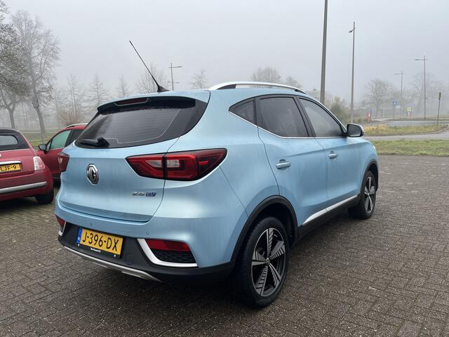 MG ZS EV Luxury 45 kWh Nap