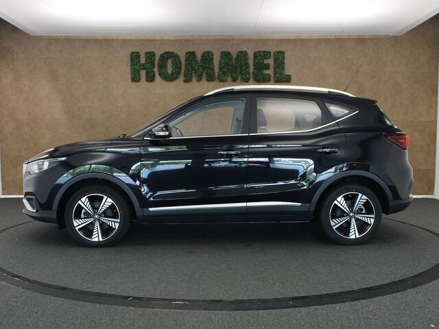 MG ZS EV Luxury 45 kWh - ORIGINEEL NEDERLANDSE AUTO - PANORAMADAK - ADAPTIEVE CRUISE CONTROL - APPLE CARPLAY/ANDROID AUTO - KEYLESS ENTRY/START - DODEHOEKDETECTIE - LEDEREN BEKLEDING - VOORSTOELEN VERWARMD