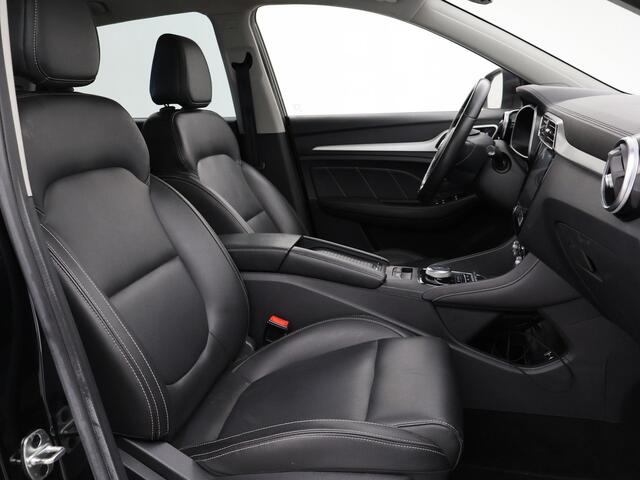 MG ZS MG EV 45 kWh LUXURY + PANORAMA | LEDER | ADAPTIVE CRUISE | CAMERA | STOELVERW. | CARPLAY
