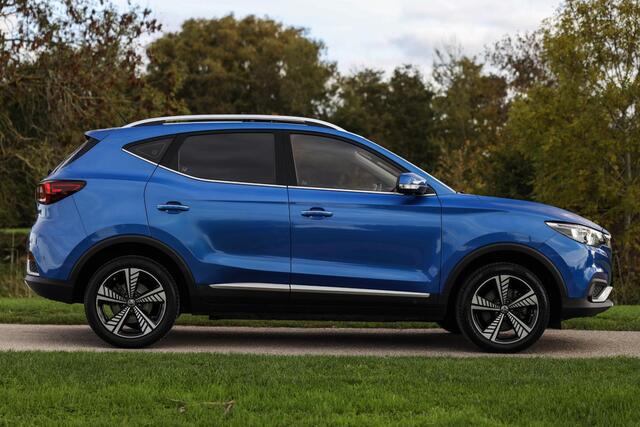 MG ZS MG EV Luxury 45 kWh ? Leder ? Pano ? ACC