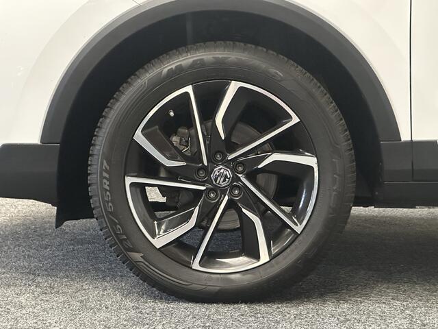 MG ZS 1.5 NAVIGATIE 360 CAMERA LEDEREN BEKLEDING ELECTRISCHE VERSTELBARE VOORSTOEL PDC ACHTER CRUISE CONTROL PDC ZEER MOOI !!