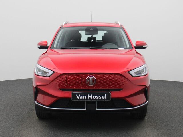 MG ZS EV Comfort Climate Control / ECC | Licht metalen velgen 18 inch | Cruise control Adaptive | Navigatie | Stoelverwarming | LED koplampen | Park Distance Control voor en achter | Achteruitrijcamera | Dakrailing |