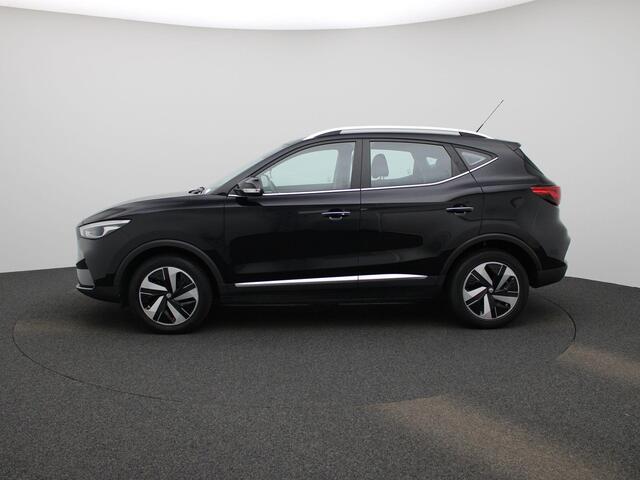 MG ZS Standard Range 51 kWh Comfort Climate Control / ECC | Cruise control Standaard | Navigatie | Stoelverwarming | LED koplampen | Park Distance Control achter | Achteruitrijcamera | Dakrailing |