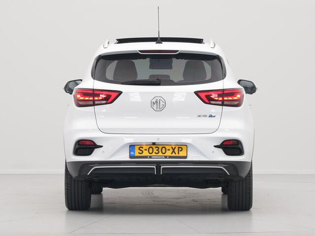 MG ZS EV Standard Range Luxury 50 kWh Panorama Navigatie 360Camera Android/Carplay Stoelverw. 310