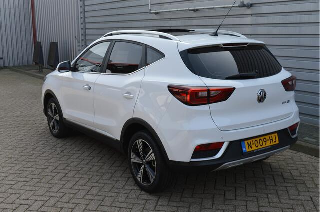 MG ZS MG EV Luxury 45 kWh O.a: SOH 90.5, Pano, PDC, Leder, Airco, Carplay, Etc. All-in prijs!