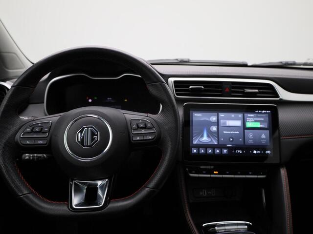 MG ZS MG EV EV Standard Range Luxury 50 kWh | Climate Control / ECC | Open dak schuif/kantel | Cruise control Adaptive | Navigatie | Lederen bekleding zwart | Stoelverwarming | LED koplampen | Park Distance Control voor en achter | Achteruitrijcamera | Dakraili