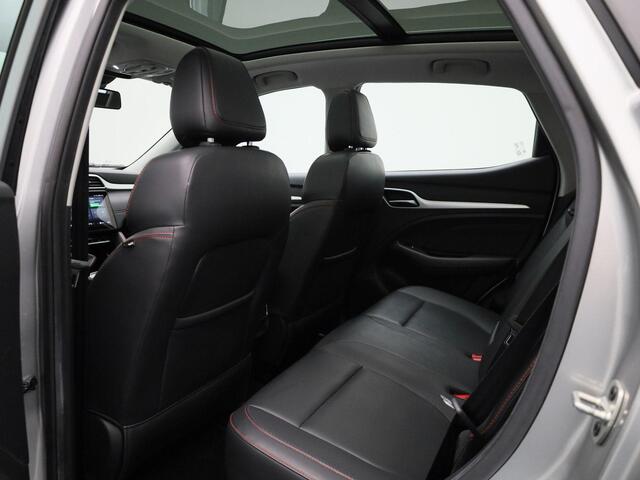 MG ZS MG EV EV Standard Range Luxury 50 kWh | Climate Control / ECC | Open dak schuif/kantel | Cruise control Adaptive | Navigatie | Lederen bekleding zwart | Stoelverwarming | LED koplampen | Park Distance Control voor en achter | Achteruitrijcamera | Dakraili