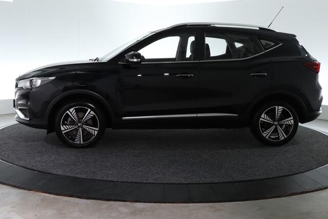 MG ZS MG EV Luxury 45 kWh | PANO-DAK | CARPLAY |