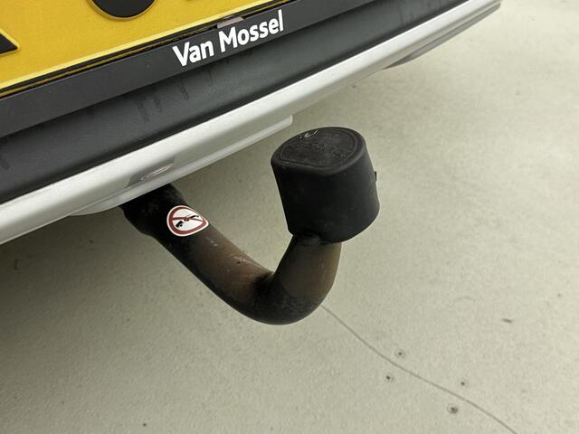 MG ZS MG EV Luxury 45 kWh 143PK | Trekhaak | Schuif-/Kanteldak | Adaptieve Cruise Control | All Season Banden | Stoelverwarming | Apple CarPlay & Android Auto