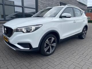 mg-zs-ev-luxury-45kwh