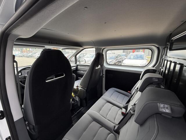 Maxus eDELIVER 5 | L2H1 64 kWh |Dubbel cabine |uit voorraad leverbaar |