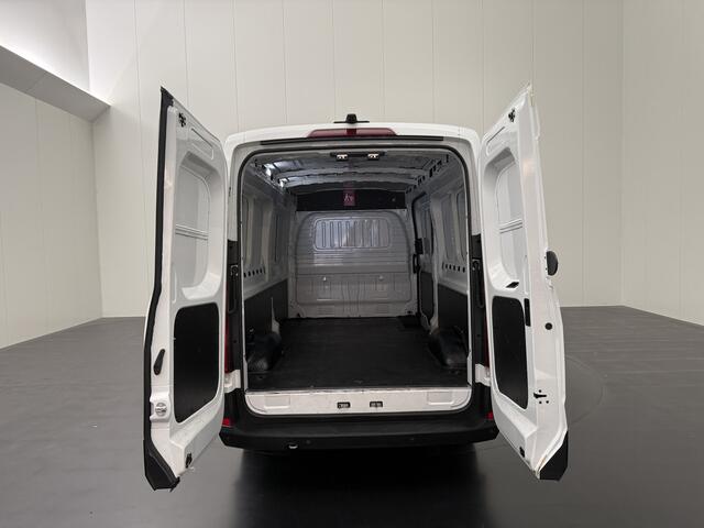 Maxus eDELIVER 9 L3H3 Business 89 kWh | Multimedia | Camera | 3-Zits | Airco