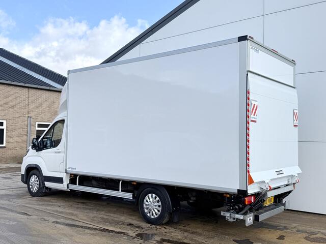Maxus eDELIVER 9 65kWh Nieuw! DHollandia Laadklep 172km WLTP 204PK 80kW Snelladen Carplay Adaptieve Cruise Control LED Airco Koffer Bakwagen Meubelbak