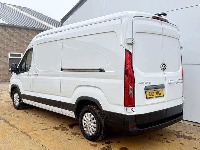 Maxus eDELIVER 9 89kWh 398km WLTP L3H2 204PK 80KWh Snelladen Dubbele schuifdeur Apple Carplay Adaptieve Cruise Control Led Airco Stoelverwarming BPM Vrij