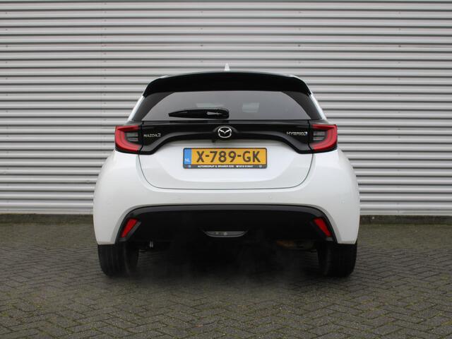 Mazda 2 Hybrid 1.5 Select | 16" LM | Stoel- & stuurverwarming | HUD | Camera | Dodehoek sensor |