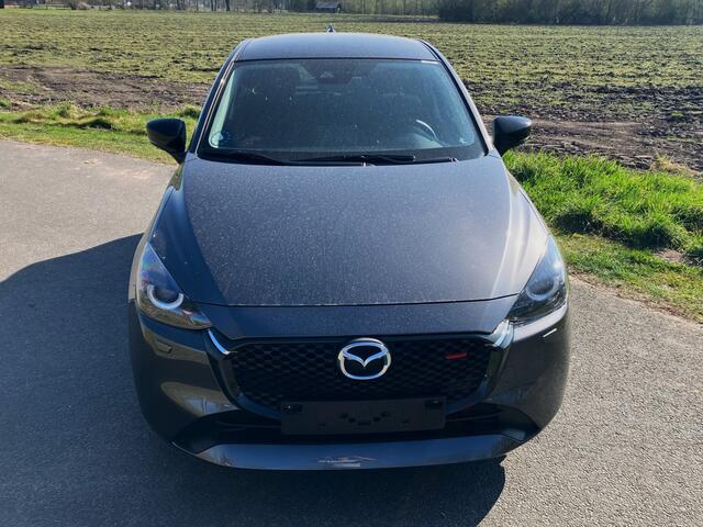 Mazda 2 1.5 SkyActiv-G 90 Homura - Binnenkort meer foto's en informatie!