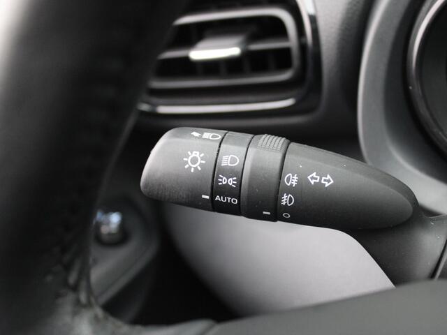 Mazda 2 Hybrid 1.5 Agile | Comfort Pakket | Airco | Apple carplay / Android auto | 15" LM |