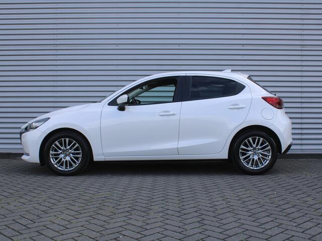 Mazda 2 1.5 Skyactiv-G Luxury | Stuur-/stoelverwarming | Camera | Apple Carplay/Android Auto | Navi | Dodehoek detectie | Clima | 16" LM | Cruise |