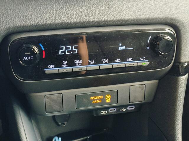 Mazda 2 Hybrid 1.5 Prime-line AUTOMAAT uit 2024 Rijklaar + Fabrieksgarantie tot 07-2029 Henk Jongen Auto's in Helmond, al 50 jaar service zoals 't hoort!