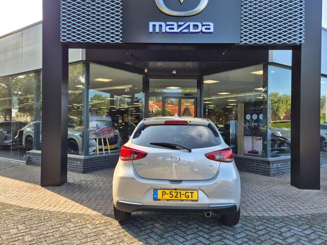 Mazda 2 SKYACTIV-G 90 LUXURY / Carplay