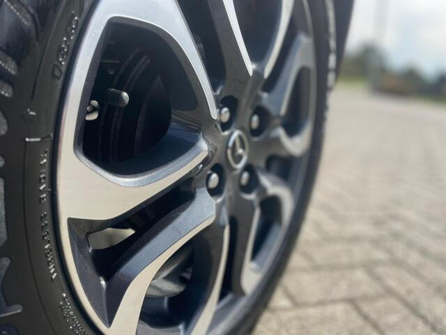 Mazda 2 1.5 Skyactiv-G Dynamic+ | Navi | All Season banden | Parkeersensoren |