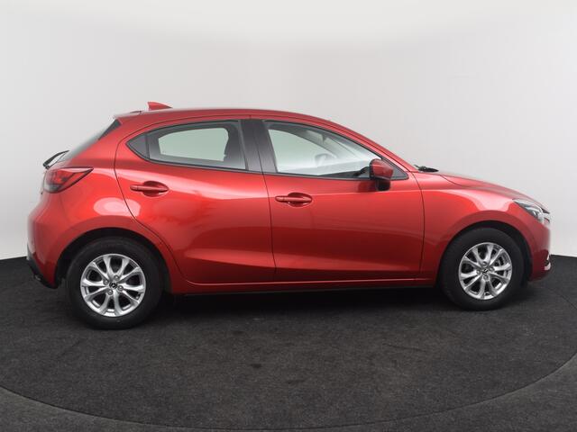 Mazda 2 1.5 Dynamic NAVI LMV PDC
