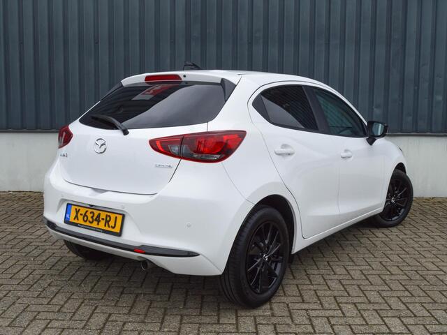 Mazda 2 1.5 e-SkyActiv-G 90 Homura | Achteruitrijcamera | Navigatie | Stuur + Stoelverwarming