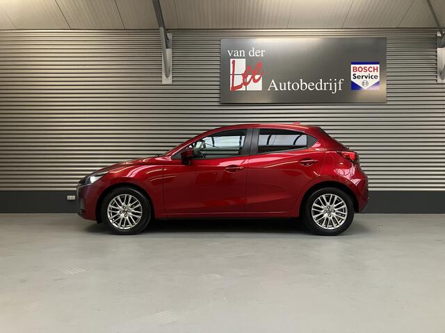 Mazda 2 1.5 MHEV LUXERY/PDC/CAM/DODE HOEK/NAVI/XENON/CARPLAY/ENZ