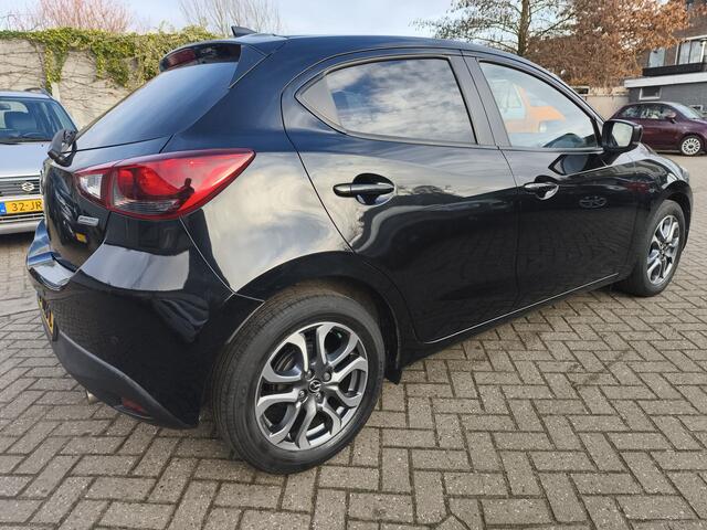 Mazda 2 SkyActiv-G 90 GT-Luxury