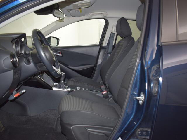 Mazda 2 1.5 Sport Selected NAVI 16" LMV CAMERA