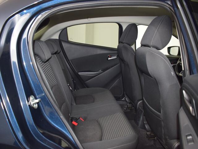 Mazda 2 1.5 Sport Selected NAVI 16" LMV CAMERA